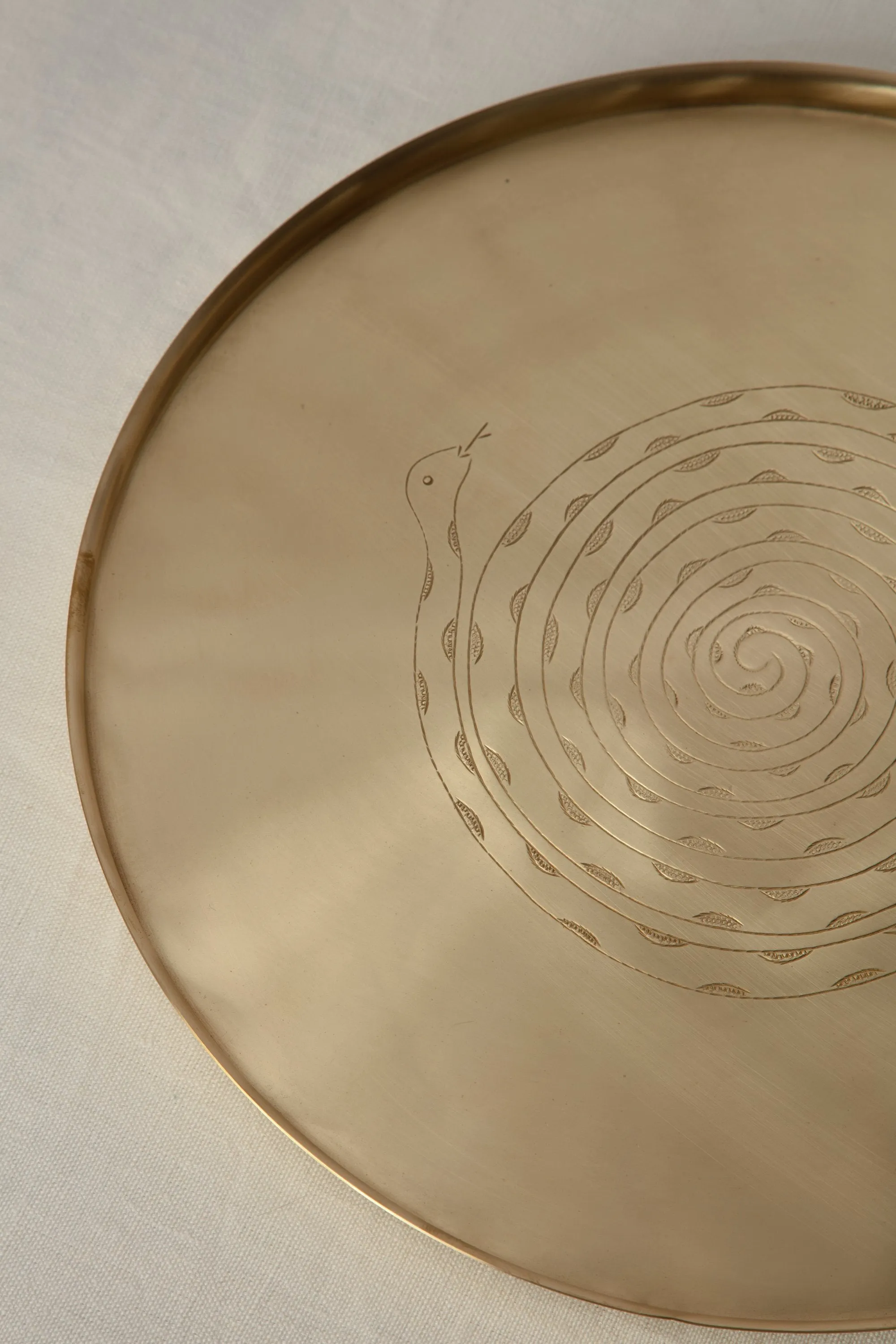 Snake Round Tray