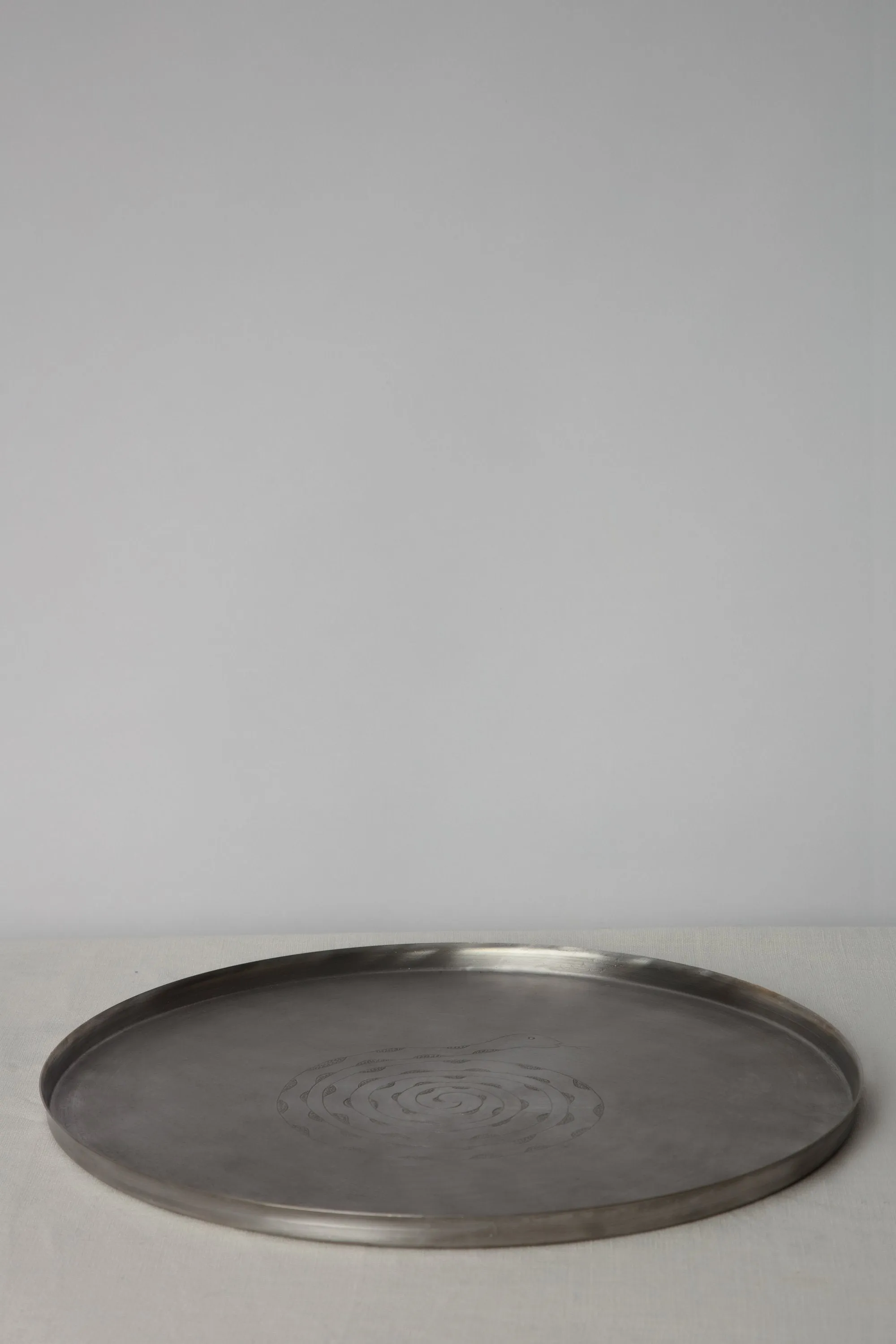 Snake Round Tray